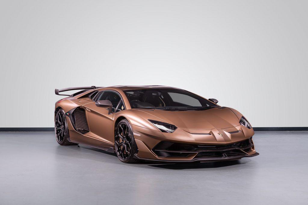 Lamborghini 2020 Aventador SVJ